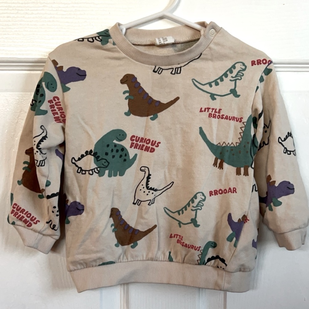 H&M sweatshirt